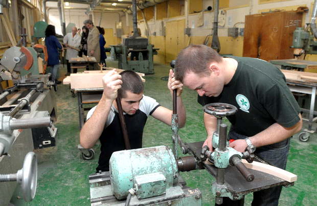 Дуално образовање сада - кооперативно